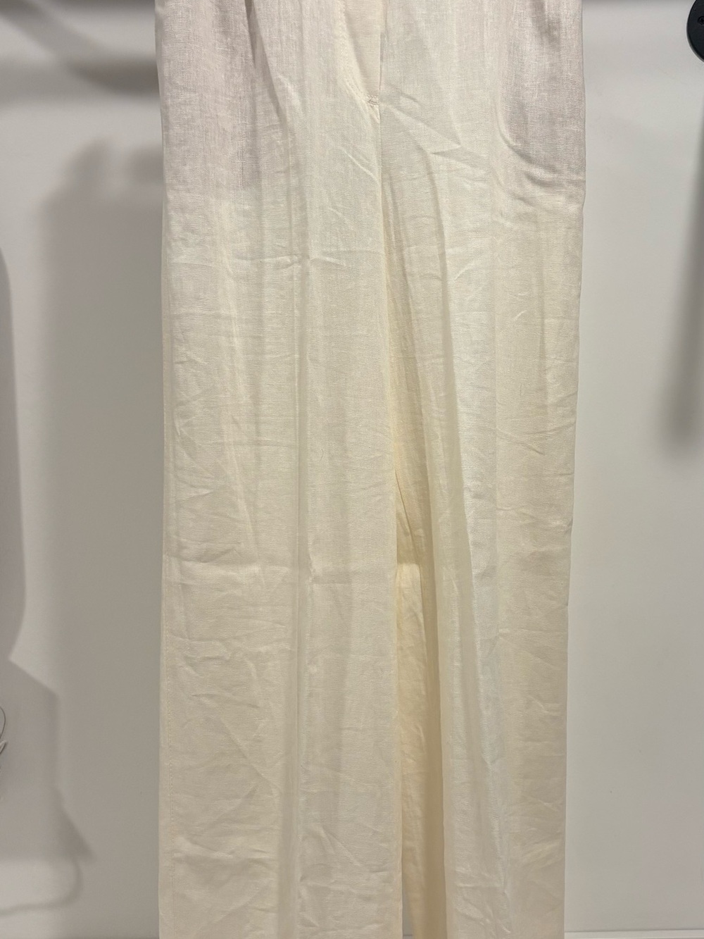 Zara women’s Lightweight Cream Linen Pants